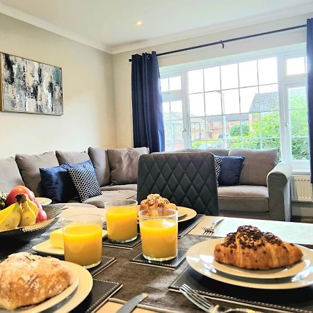 Potter'S Escape-Walking Distance From The Studios! Abbots Langley Екстериор снимка